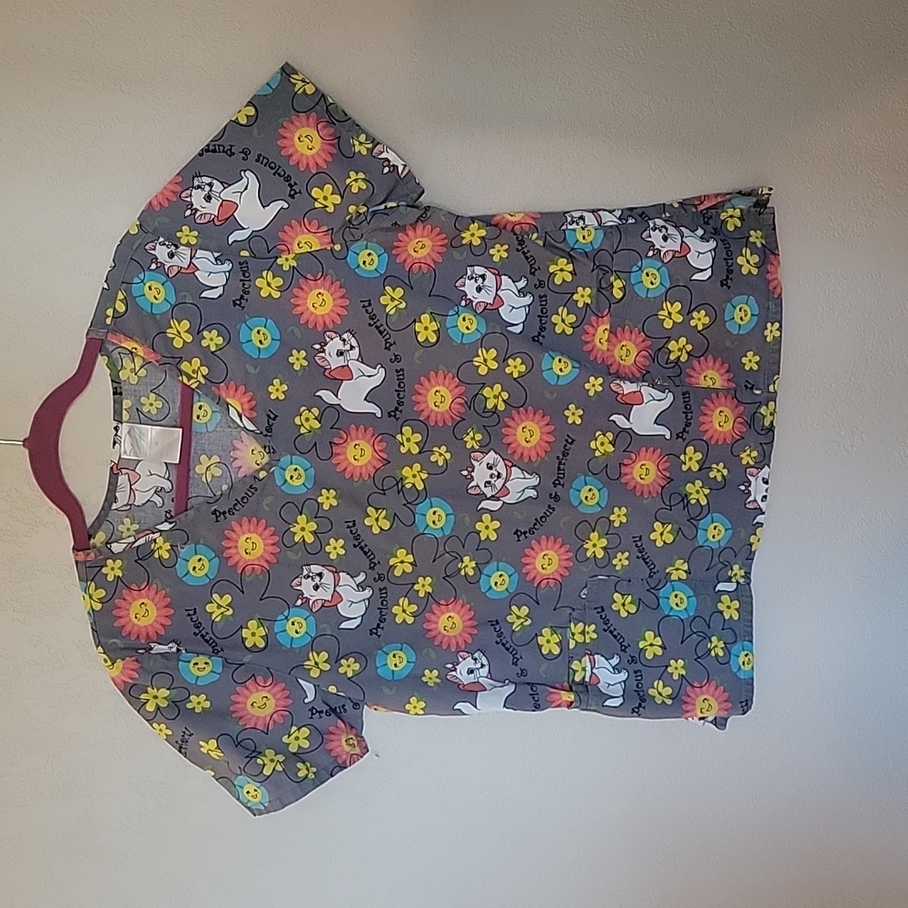 Scrub Top, Aristocats with Flowers, Grey, Medium